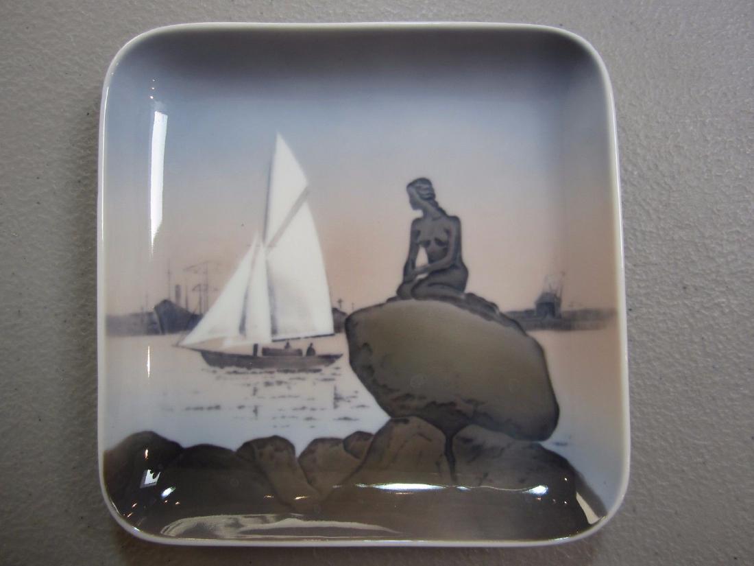 Bing & Grondhl (B&G) Square Dish - The Little Mermaid: Stock # A1998 - Bing & Grondhl (B&G) The Little Mermaid Square China Dish. High gloss finish. No chips, cracks, scratches, or crazing. Approximately 5.0" square Please see all photos.