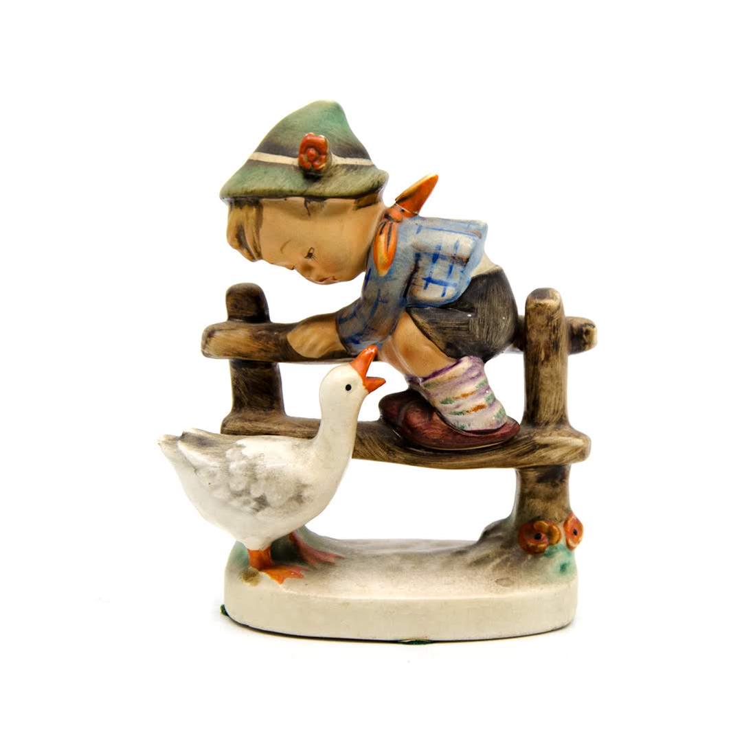 1948 Hummel "Barnyard Hero" Porcelain Figurine - 195 (1 of 7)