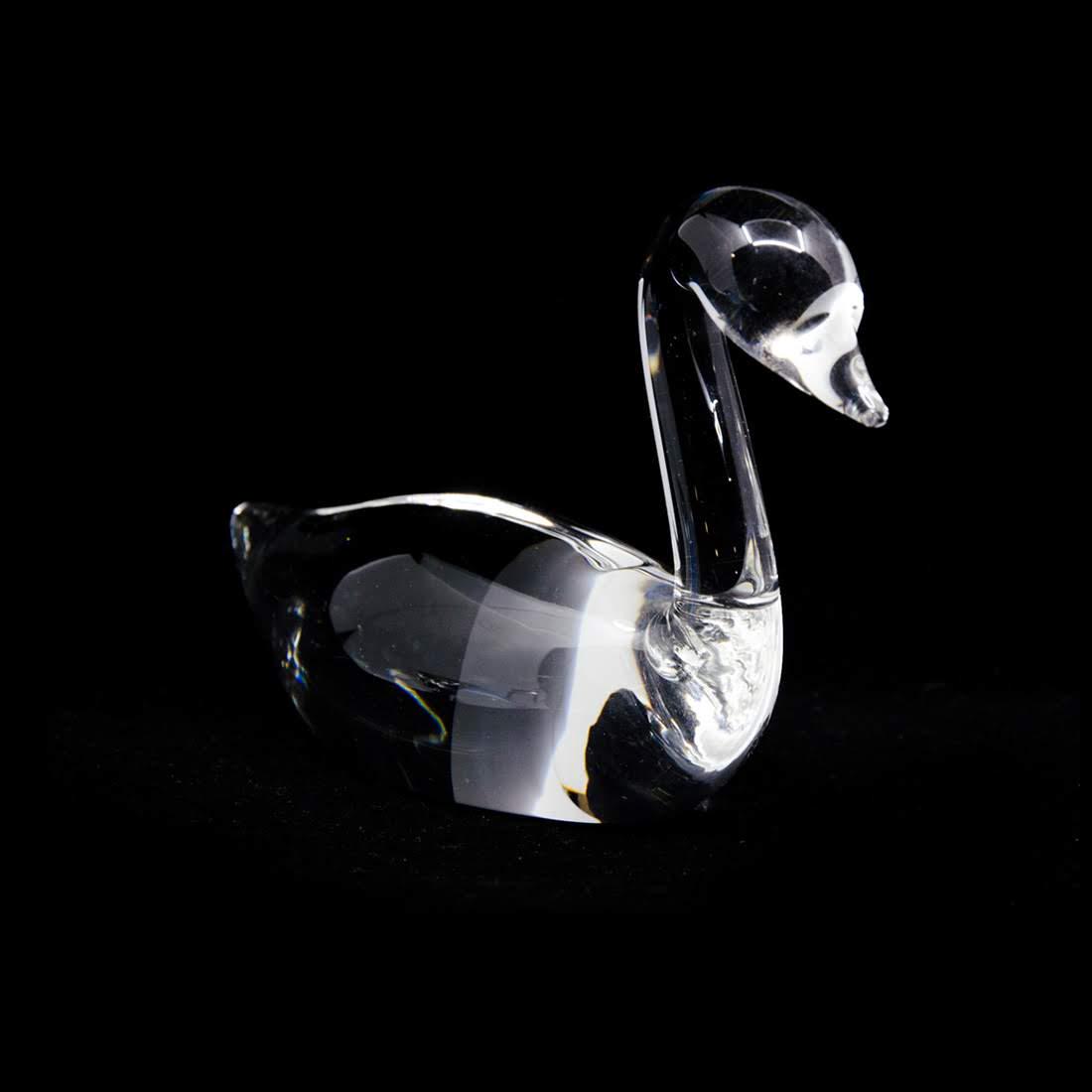 Steuben Signed Crystal Swan Figurine (1 of 8)