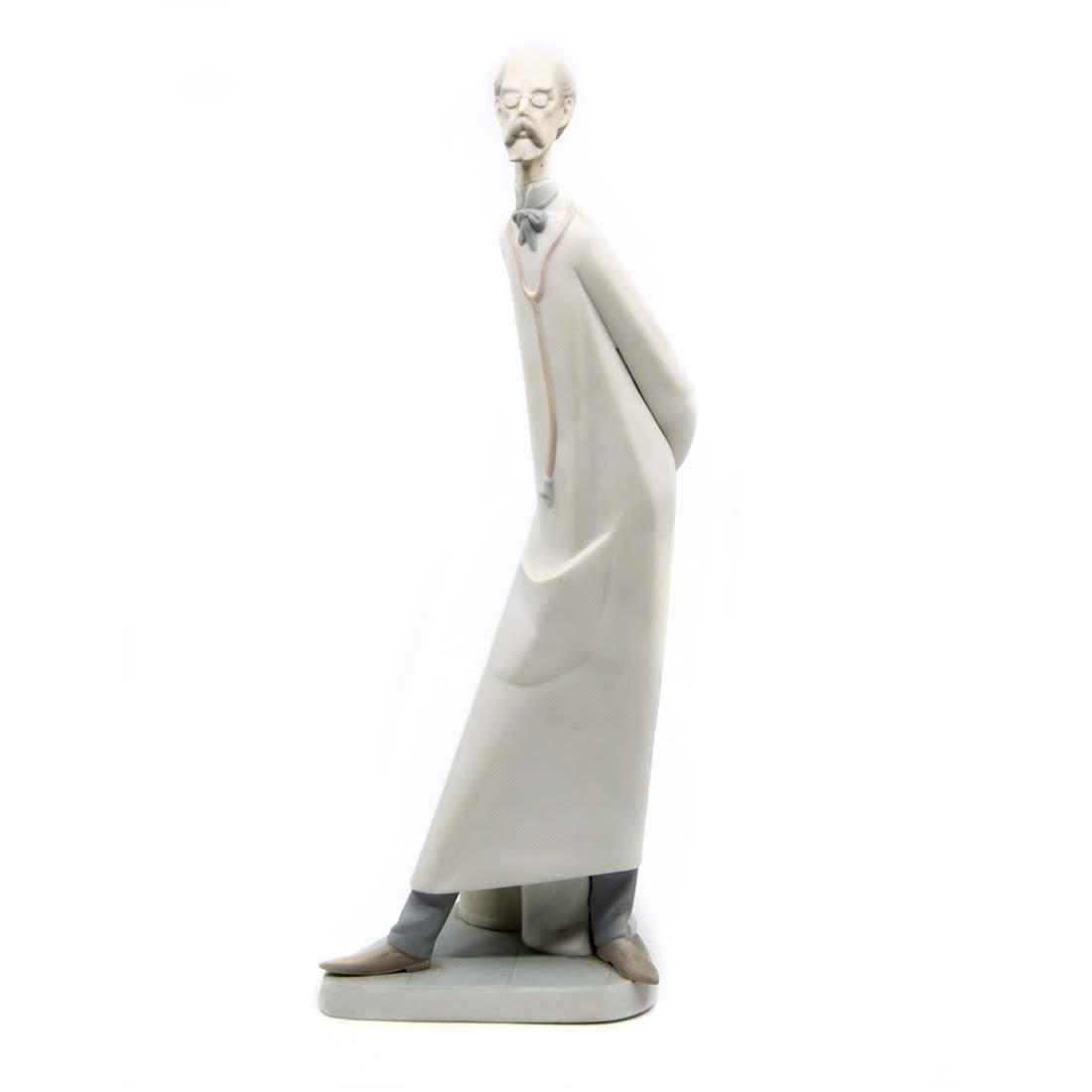 1969 Lladro Porcelain "Medico" Doctor Figurine - 4602 (1 of 10)