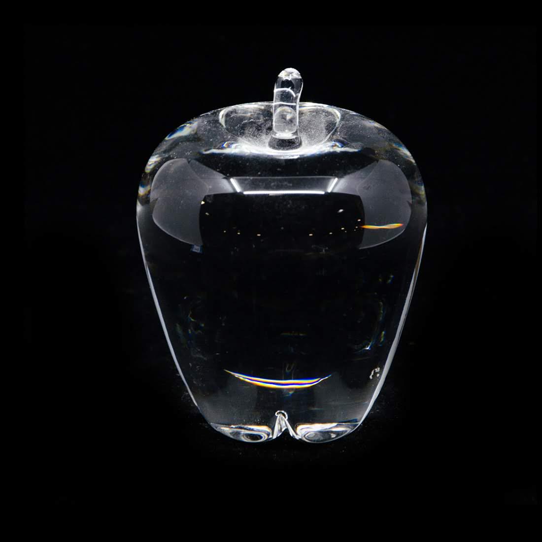 Steuben Signed Crystal Apple (1 of 8)