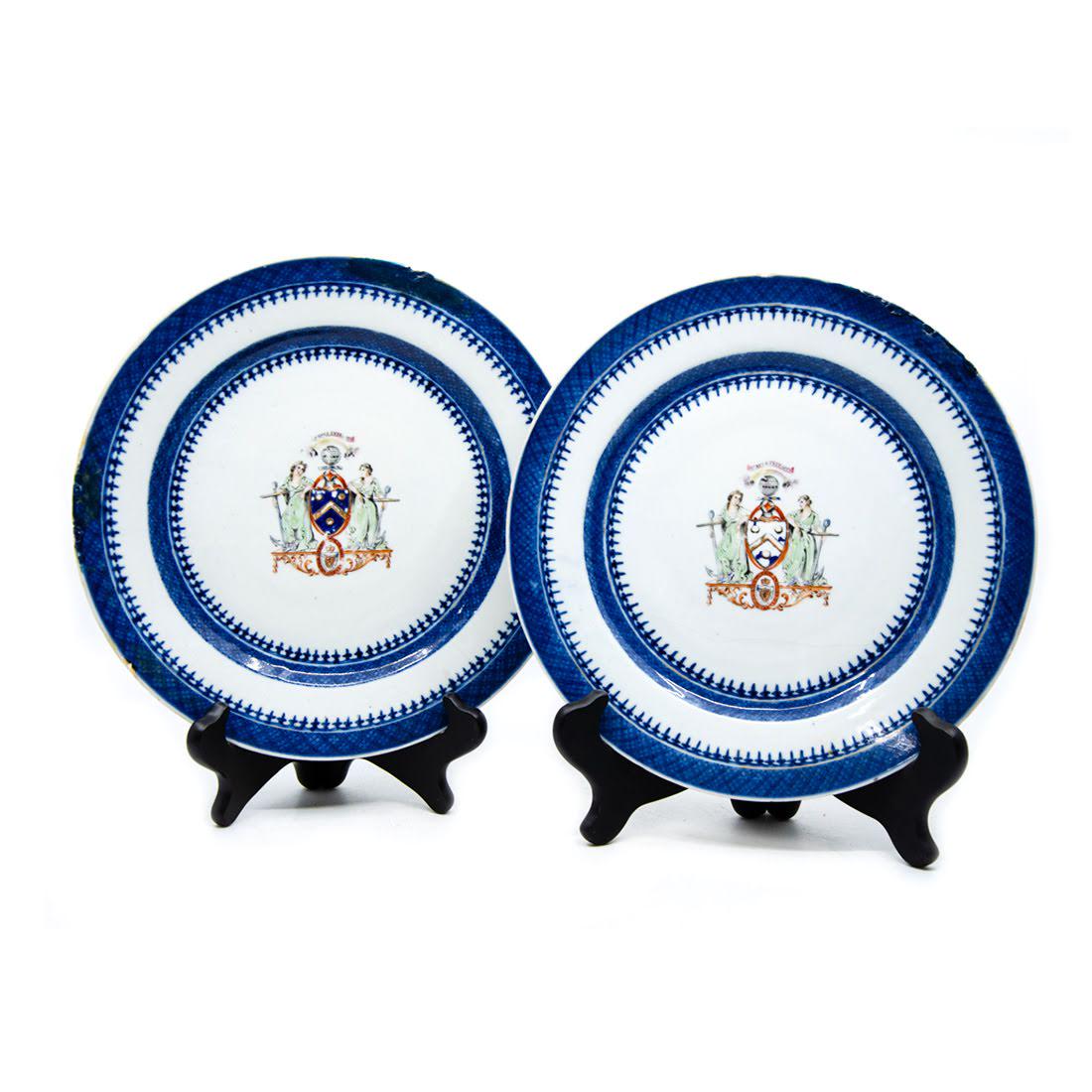 Pair of Antique Scottish Armorial Plates (1 of 12)