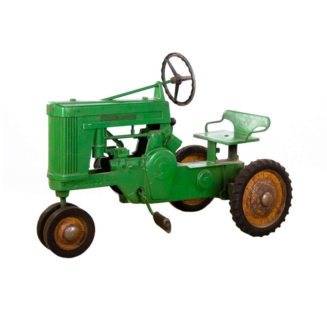 John Deere Pedal Tractor (1 of 7)
