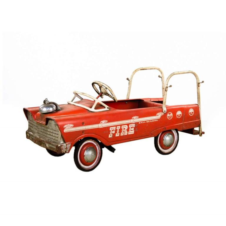 AMF Fire Fighter Model 505 Pedal Car (1 of 9)