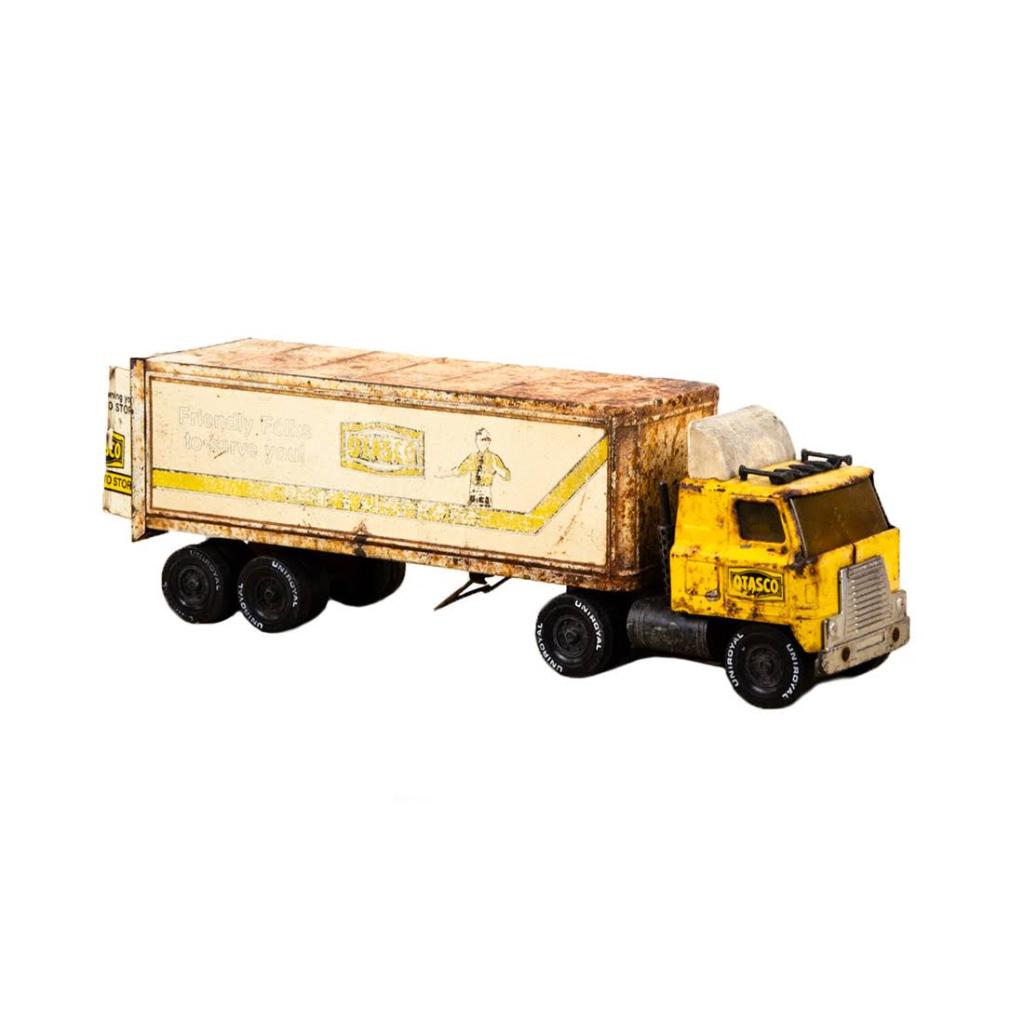 vintage ertl toy trucks