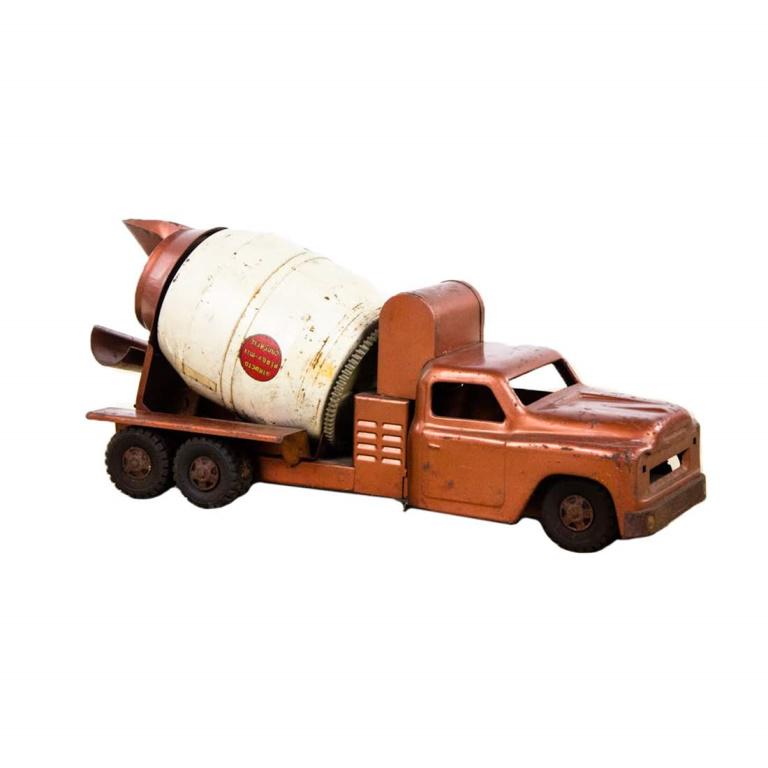 Structo Concrete Mixer Truck Toy (1 of 6)