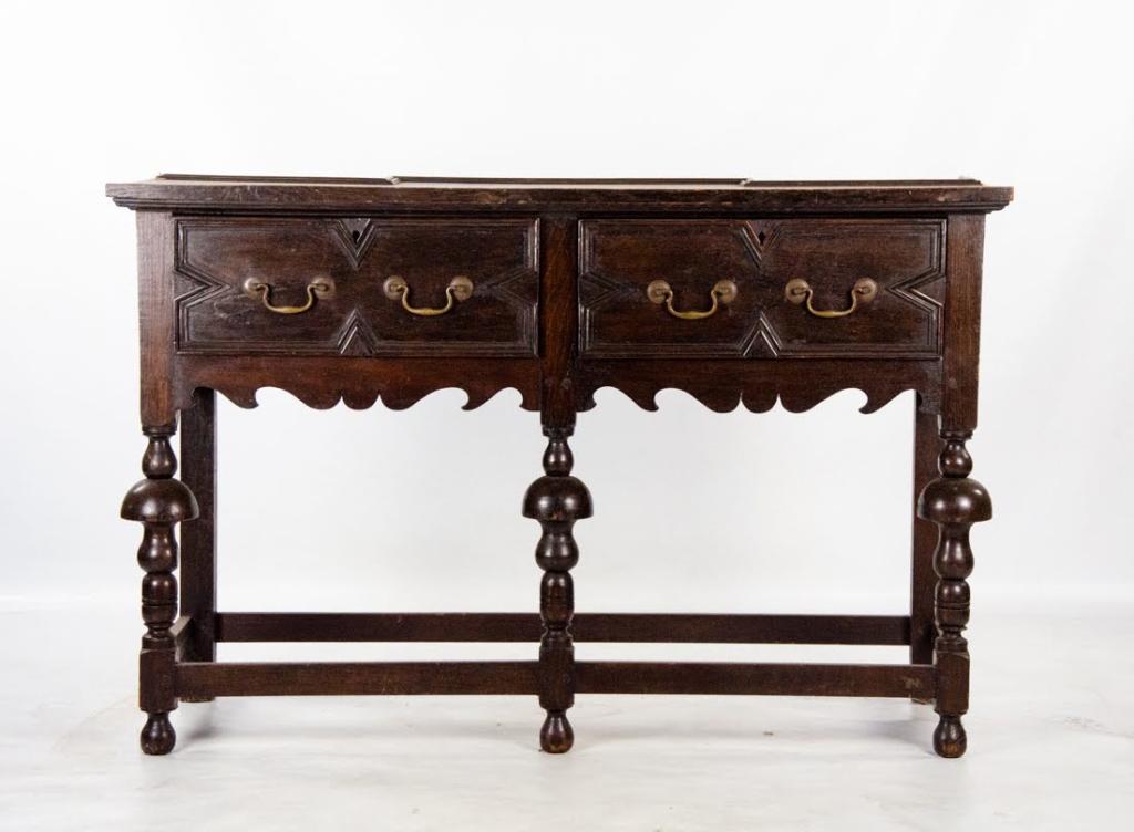 Jacobean Tudor Style Tiger Oak Plate Rack Cupboard (1 of 20)