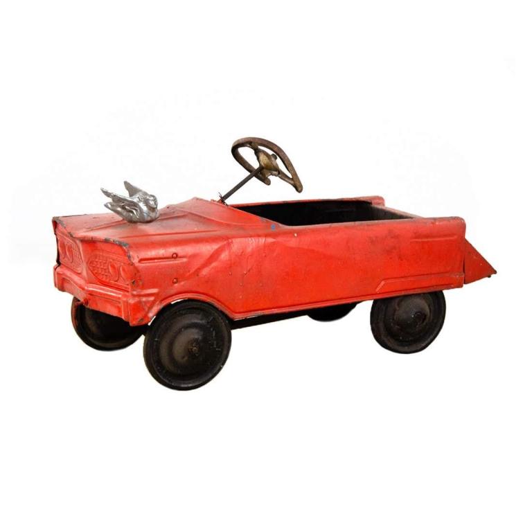 Murray Fire Chief Flying Lady Pedal Car (1 of 7)