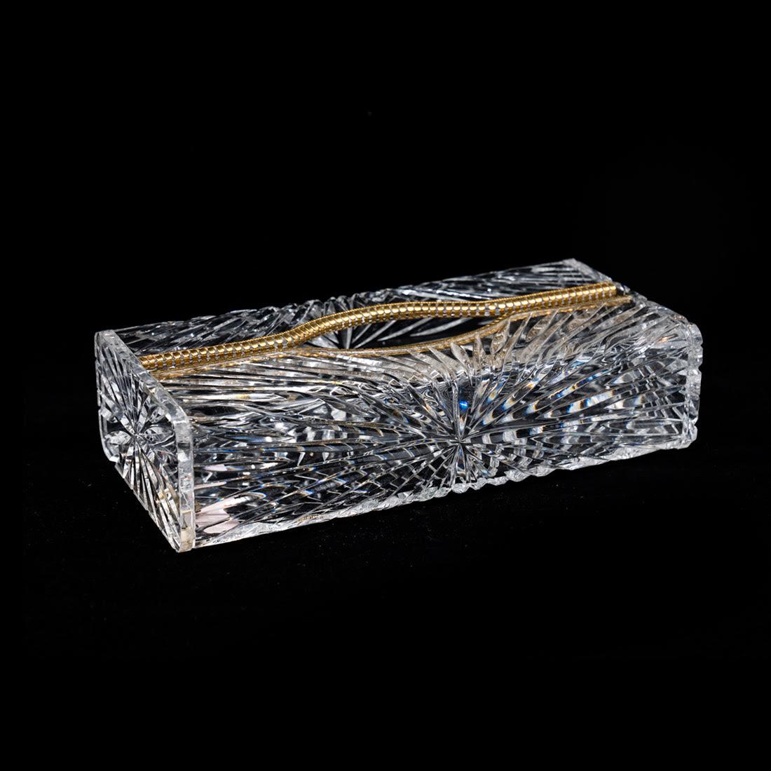 Wilardy Hollywood Regency Lucite and Brass Tissue Box: Wilardy hollywood regency lucite and brass tissue box with cut starburst design and gold filigree ormolu design on top. Box has one hinged side that opens up with easy access to allow for refills. The