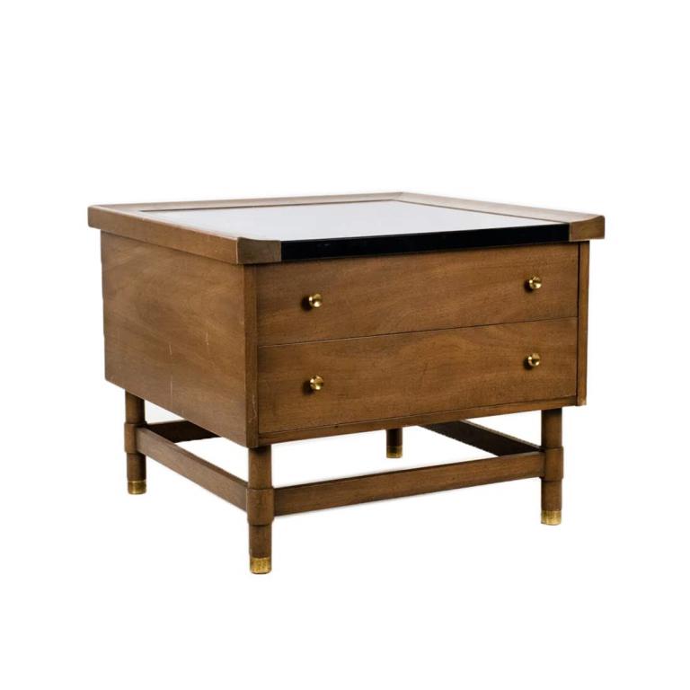 MCM Imperial Furniture Oak Side Table: Imperial Furniture oak side table with black lacquered top. Double drawer with small brass pulls and footing. Box stretcher base affixed to chippendale straight legs. Some scratches and noticeable wea