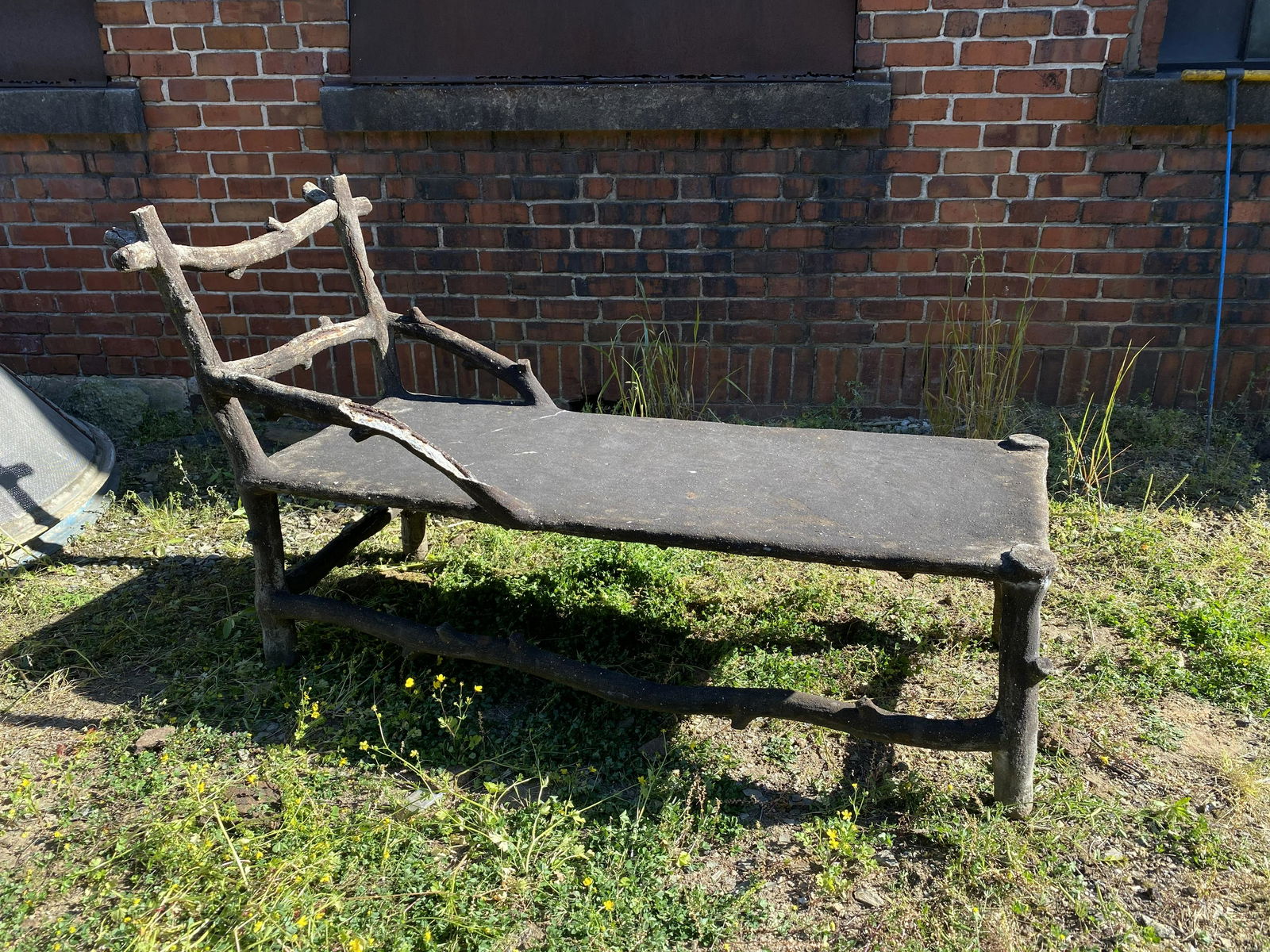 Faux Bois Concrete Chair (1 of 4)