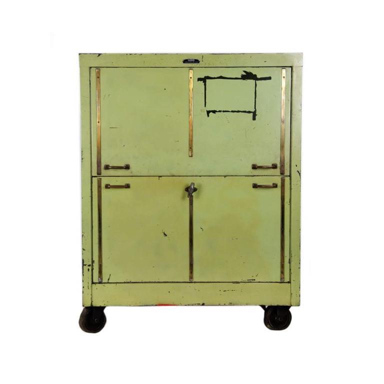Industrial Fire Proof Cabinet Safe (1 of 17)
