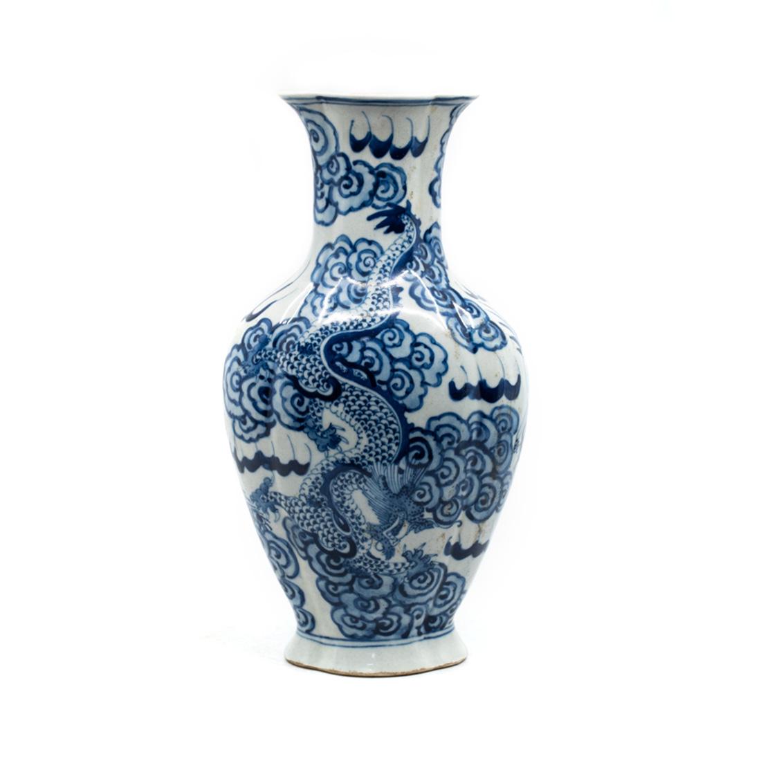 Chinese Blue & White Dragon Vase, Kangxi Mark (1 of 8)