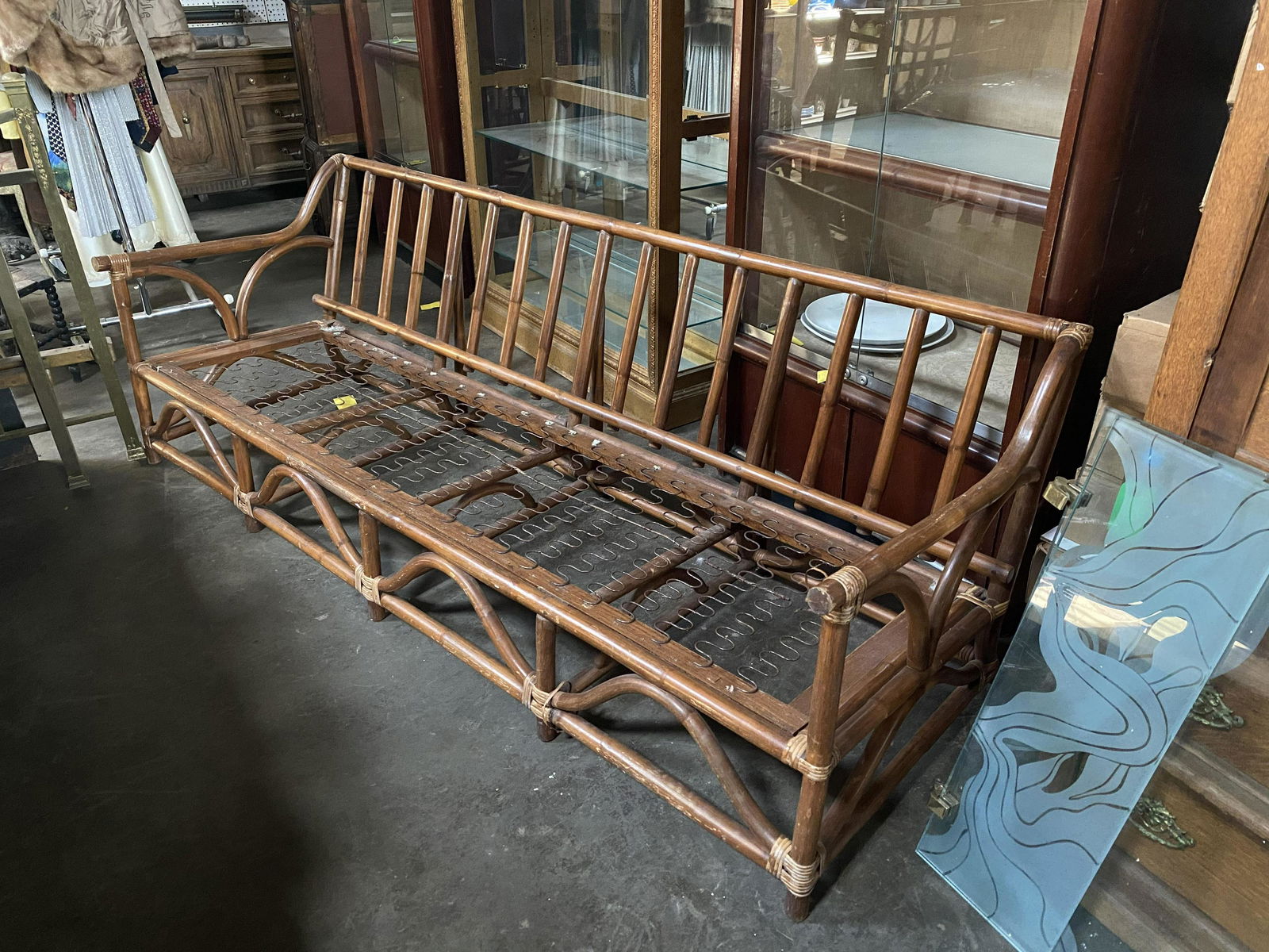 Mid-Century Rattan Sofa Frame (1 of 15)