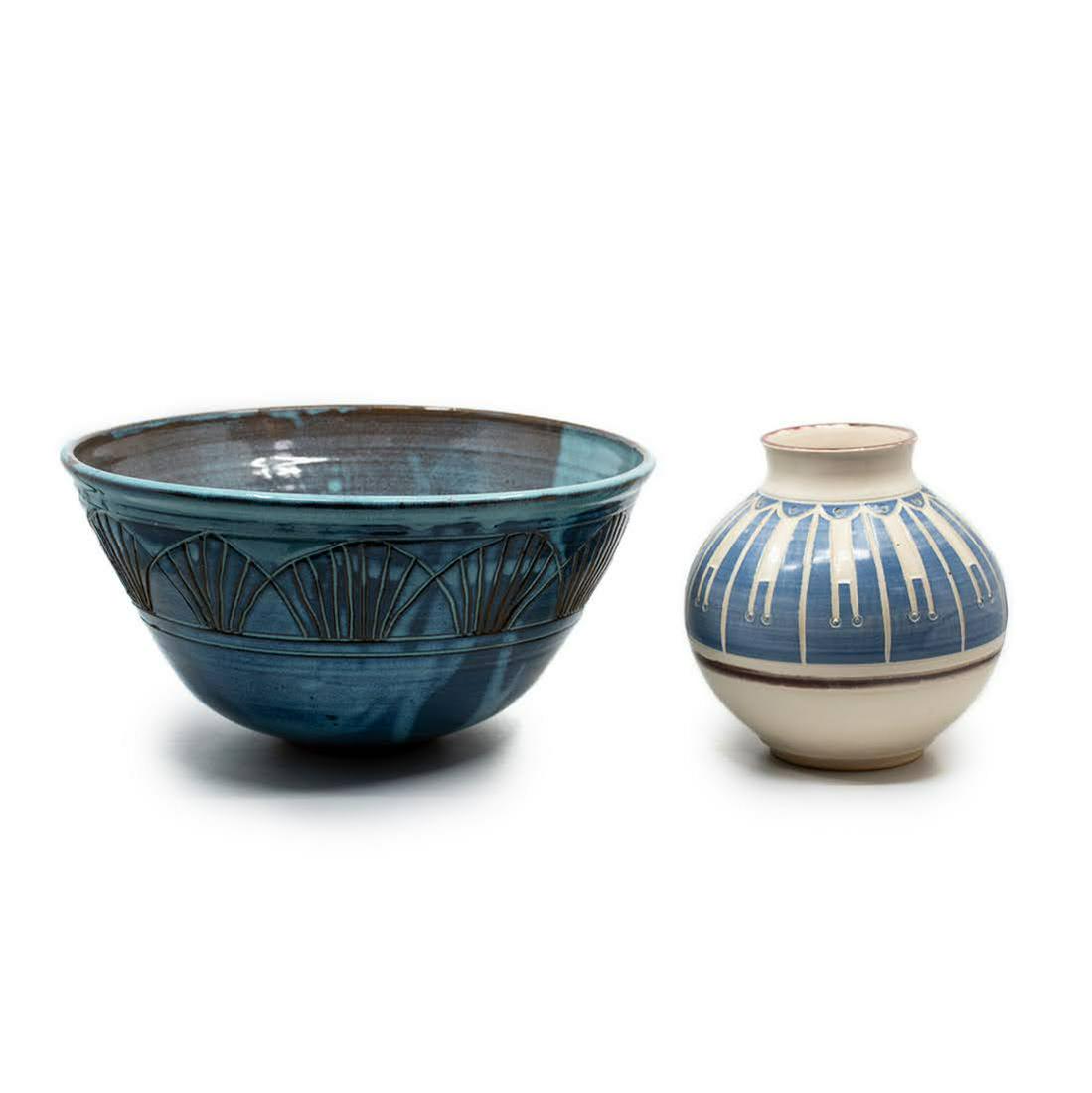 Group of 2 Larry Allen Pottery Bowl & Jar (1 of 11)