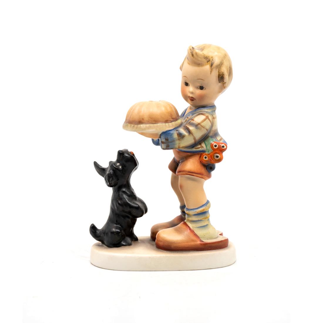 Goebel Hummel Begging His Share Figurine 9 TMK2 (1 of 5)