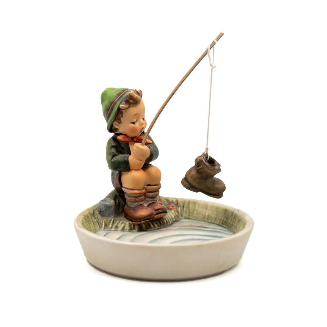 Goebel Hummel Just Fishing 373 Figure (1 of 5)