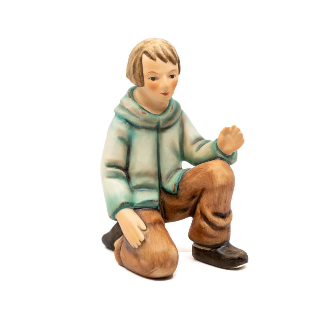 Goebel Hummel Shepherd Kneeling 214/G Nativity Figurine (1 of 4)