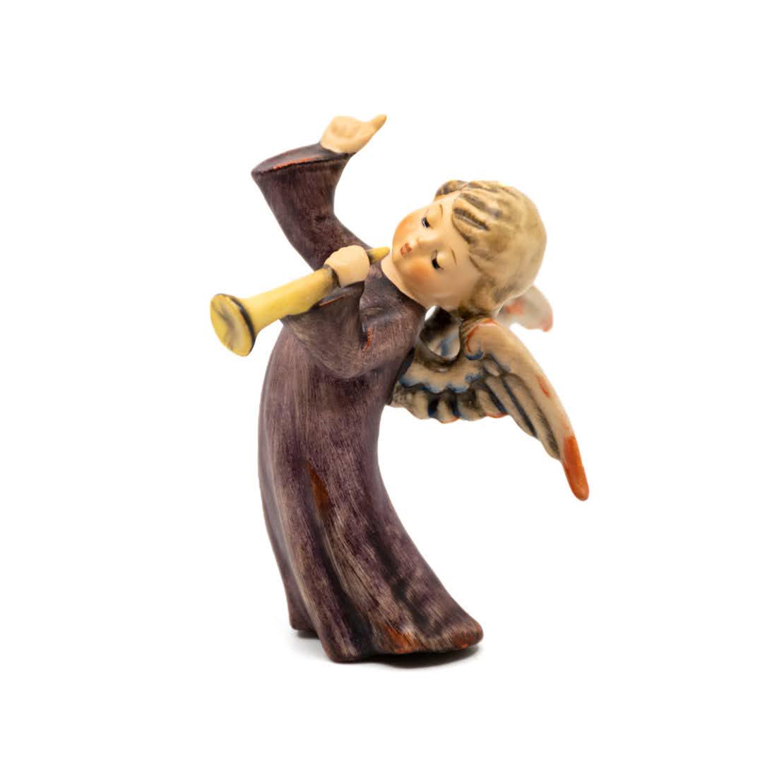 Goebel Hummel Flying Angel 366 Nativity Figurine (1 of 4)