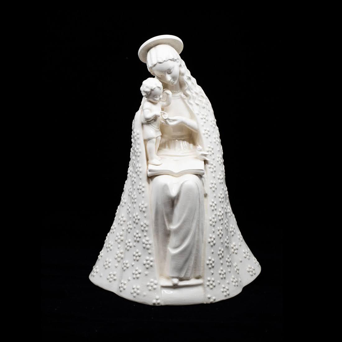 Goebel Hummel Madonna Bisque 10/III Figurine (1 of 5)