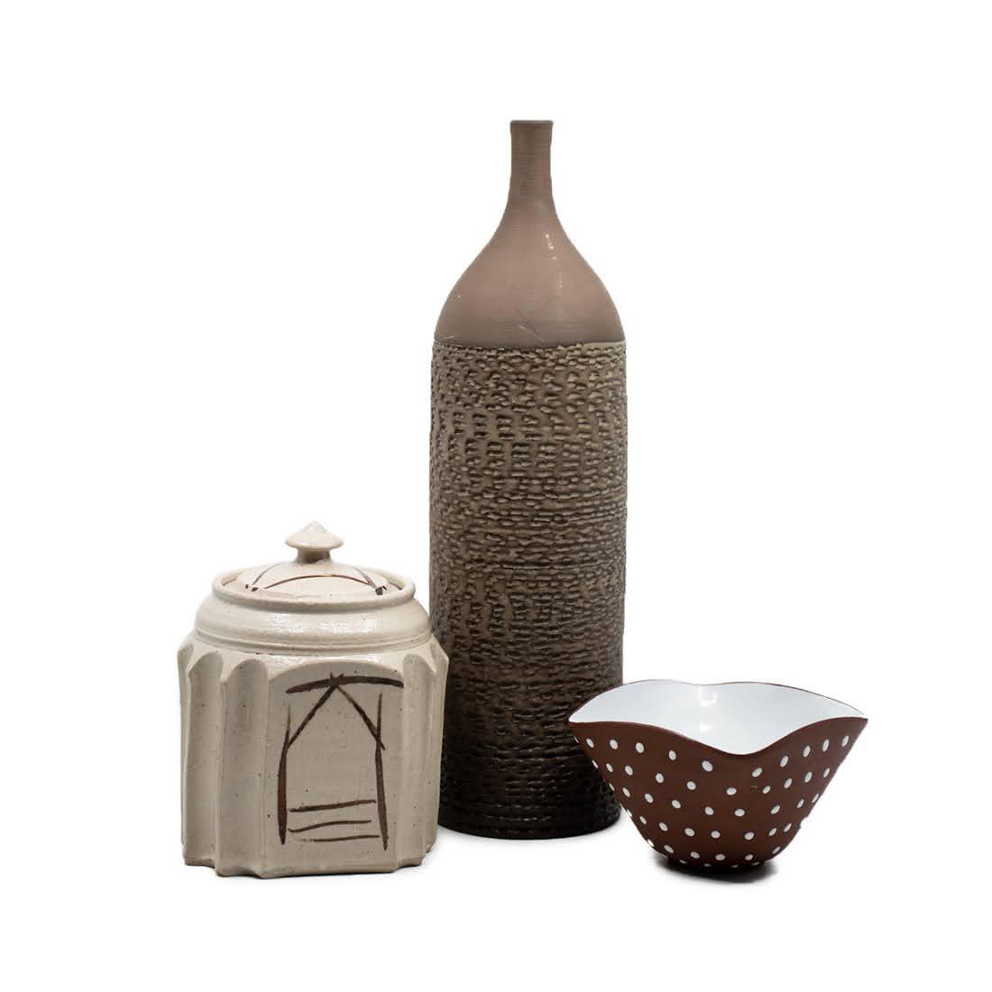 Scandinavian Art Pottery Group Krukmakaren etc (1 of 12)