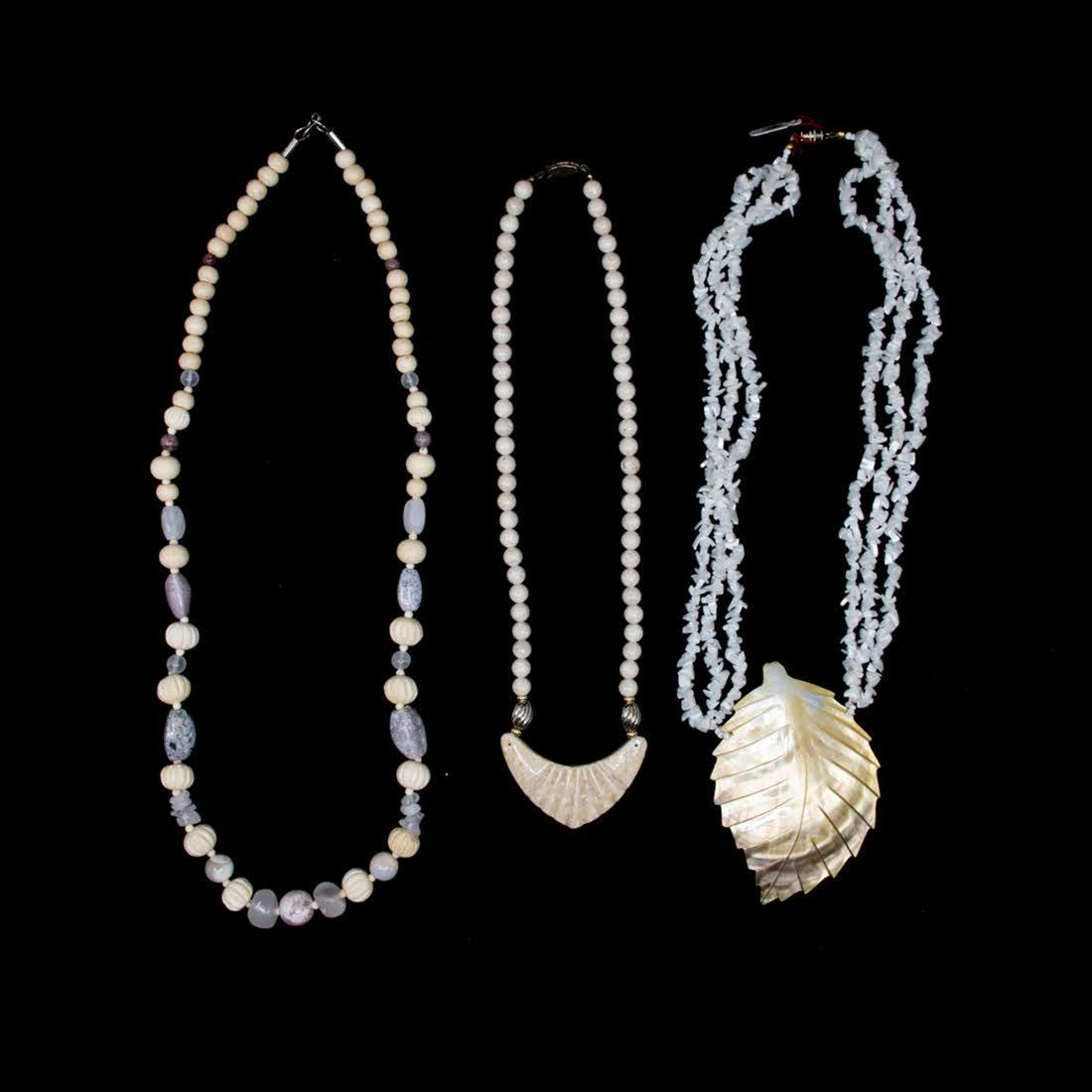 Group of 3 Carved Colored Stone and Shell Necklaces (1 of 14)