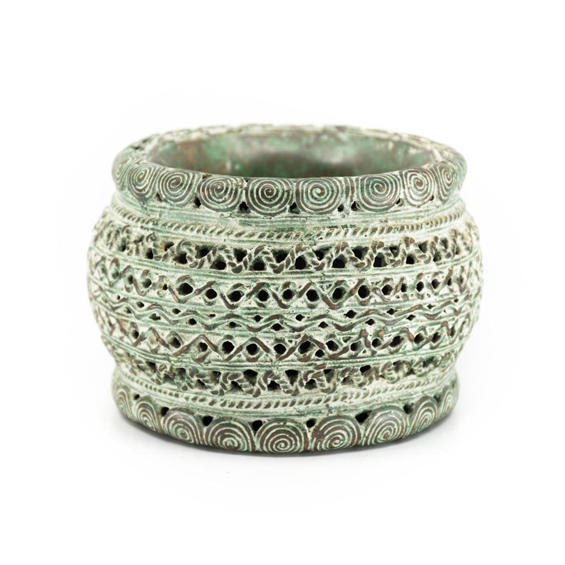 African Cameroon Bamenda-Tikar Fon Bronze Bangle (1 of 7)