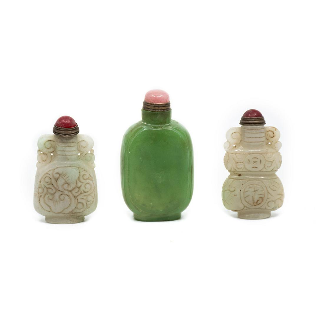 3 Chinese Hardstone Snuff Bottles (1 of 10)