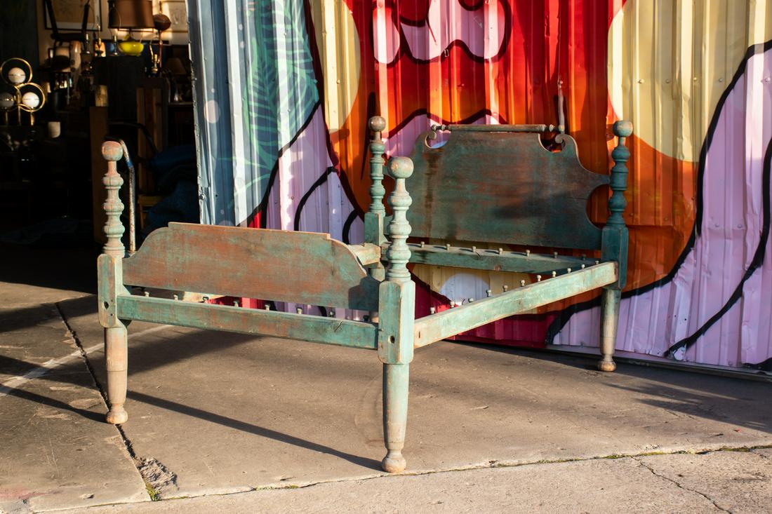 18th C American Colonial Federal Cannonball Poster Rope: An 18th century American Colonial Federal period cannonball poster turned wood rope bed having original blue painted wood carved frame, headboard, and footboard with pegs for attaching ropes.