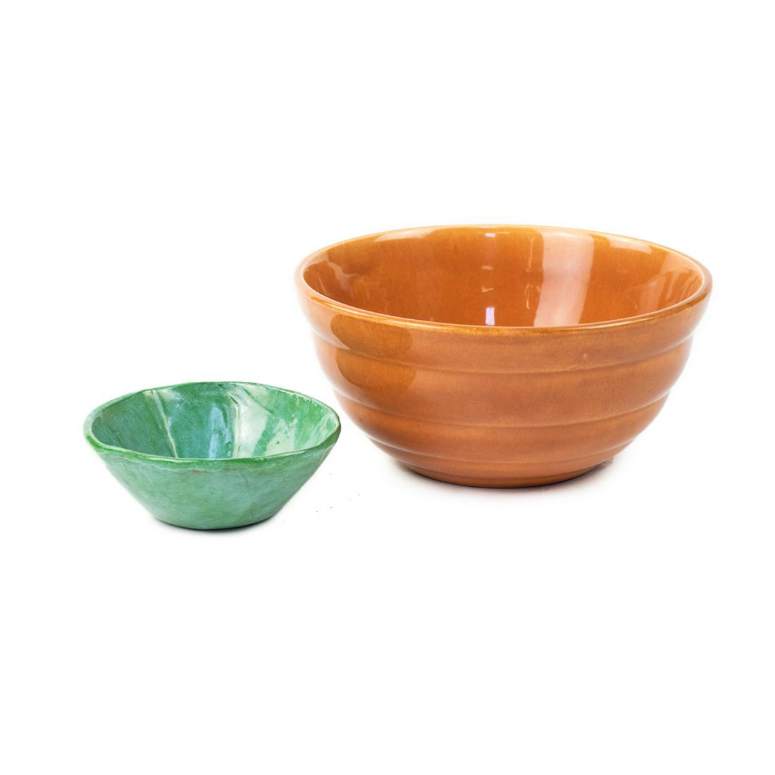 Signed Art Pottery Bowls Inc. Bauer "Ringware": A group of two vintage art pottery bowls. This lot includes a bowl by Bauer from their "Ringware" collection having an orange glaze throughout, as well as a small bowl having a blue and green glaze th