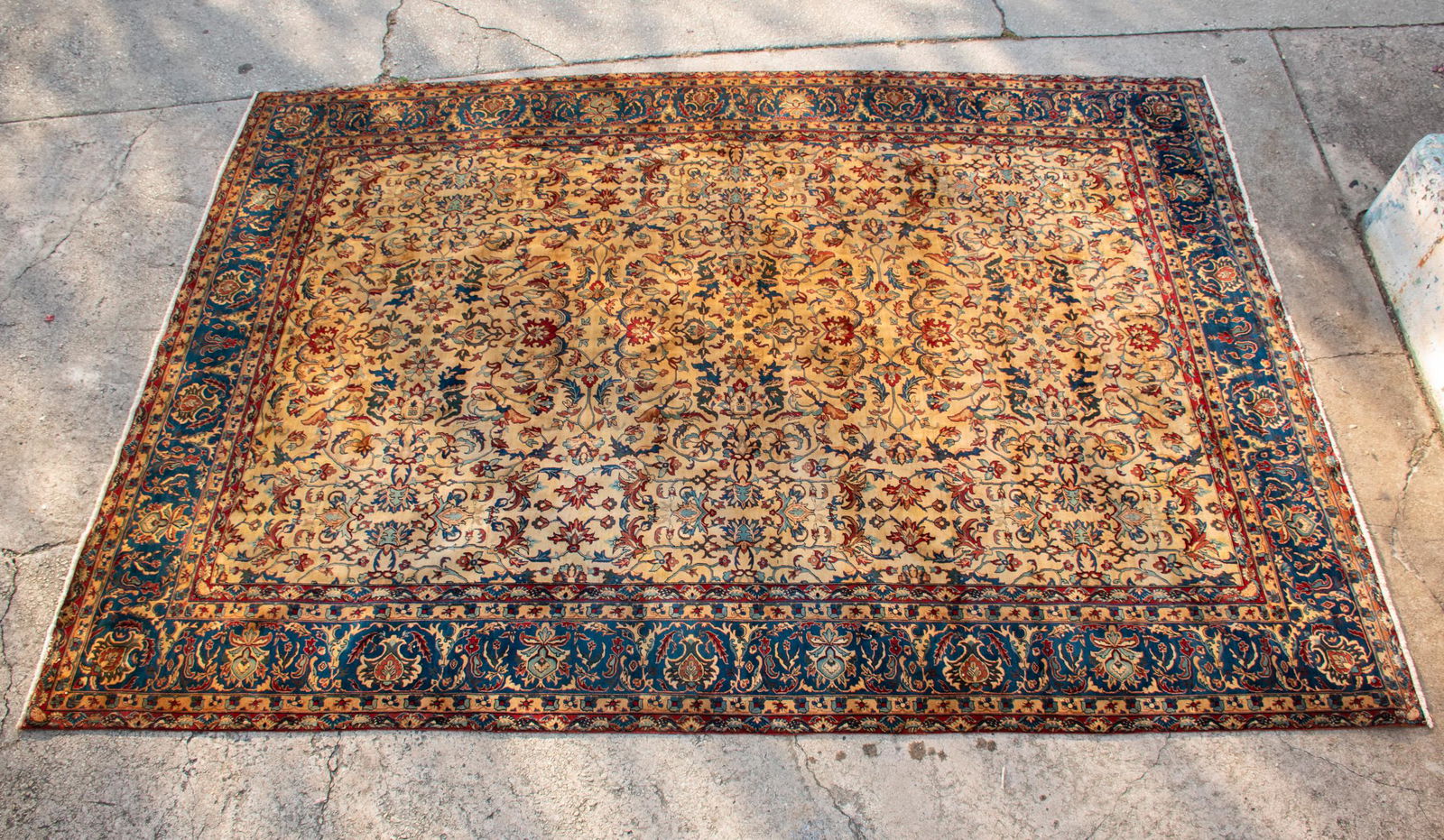 Semi Antique Large Heriz Persian Area Rug (1 of 16)