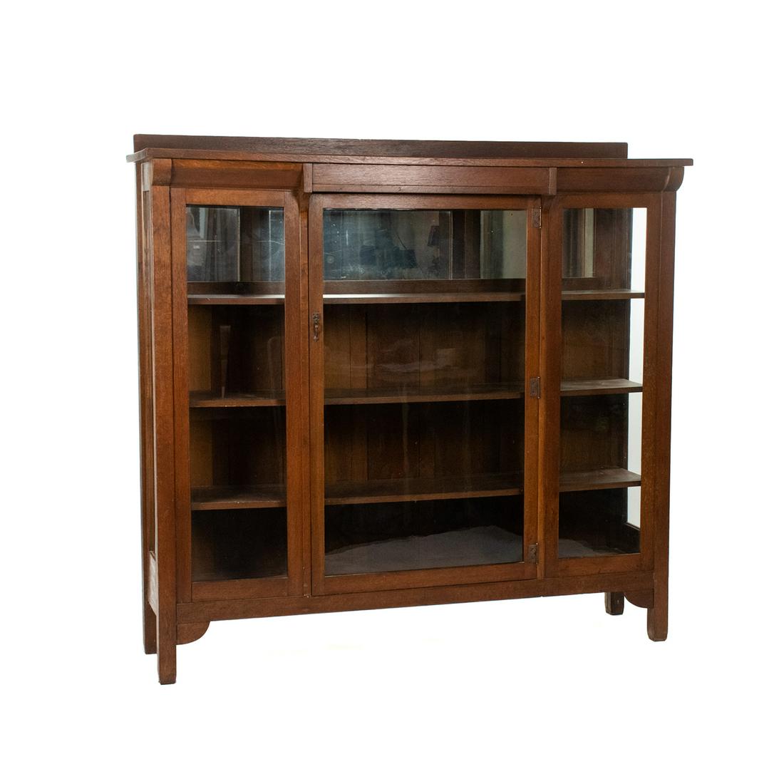 Stickley Brothers Arts and Craft China Cabinet (1 of 20)