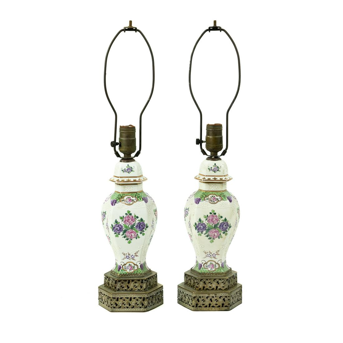 (2) 19th Century Chinese Export Armorial Vase Lamps (1 of 13)