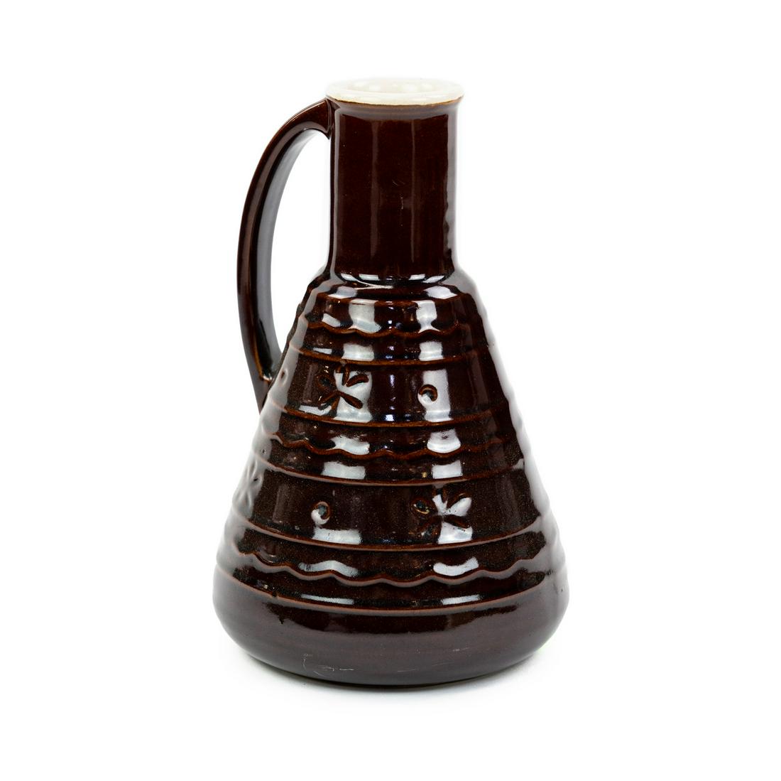 Marcrest Daisy Dot Stoneware Carafe (1 of 5)
