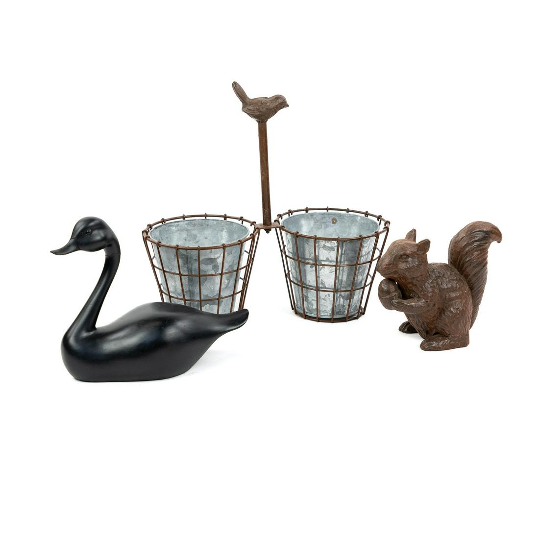 Duck Decoy, Cast Iron Squirrel, Double Tin Pot Holder (1 of 8)