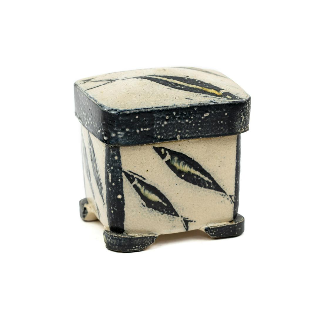 Michael Simon Pottery Lidded Fish Motif Persian Jar (1 of 9)