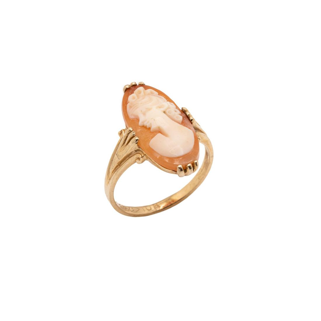 10K Gold Vintage Orange Shell Cameo Ring (1 of 7)