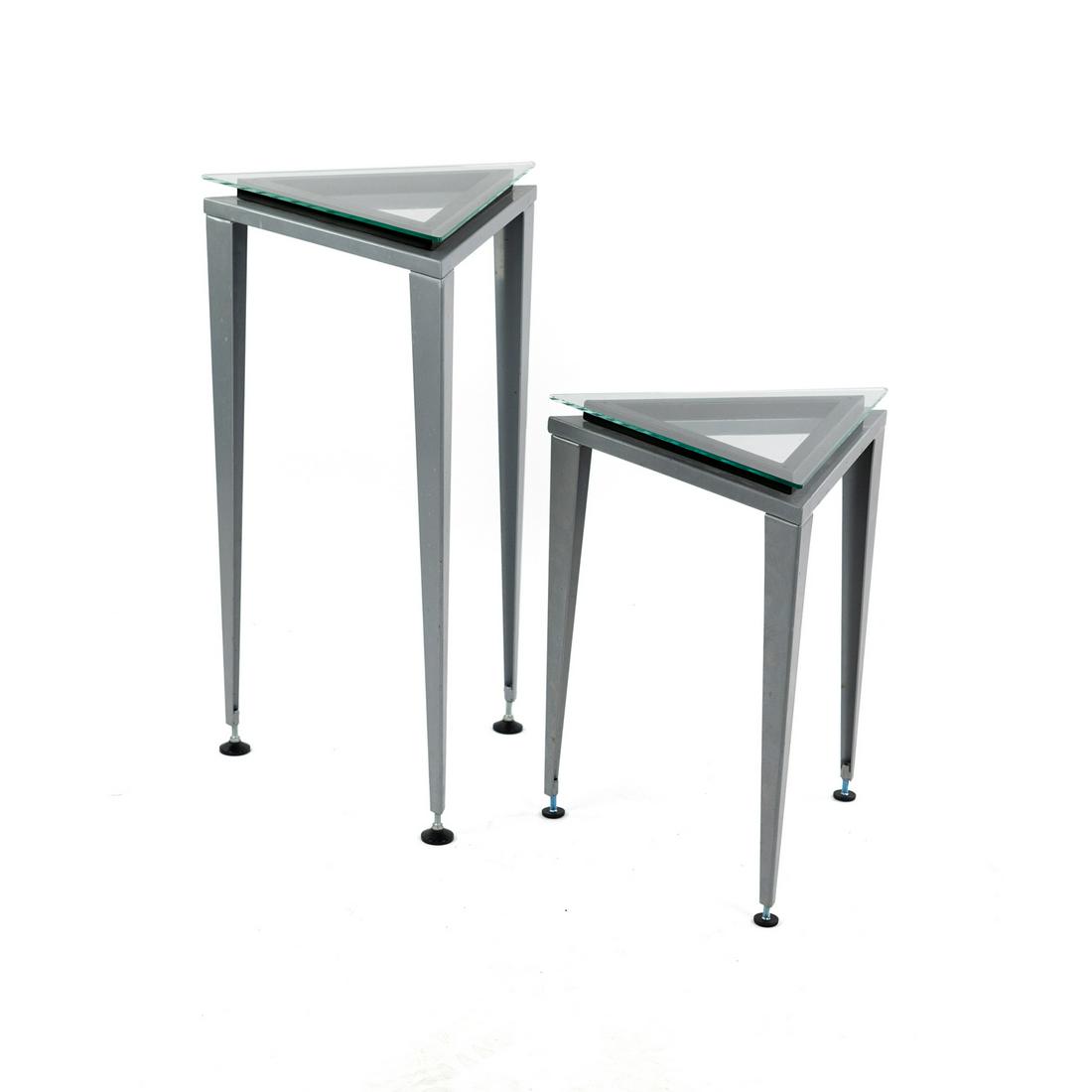 (2) Pair of Adesso Postmodern â€˜Reflectionsâ€™ Pedestals (1 of 13)