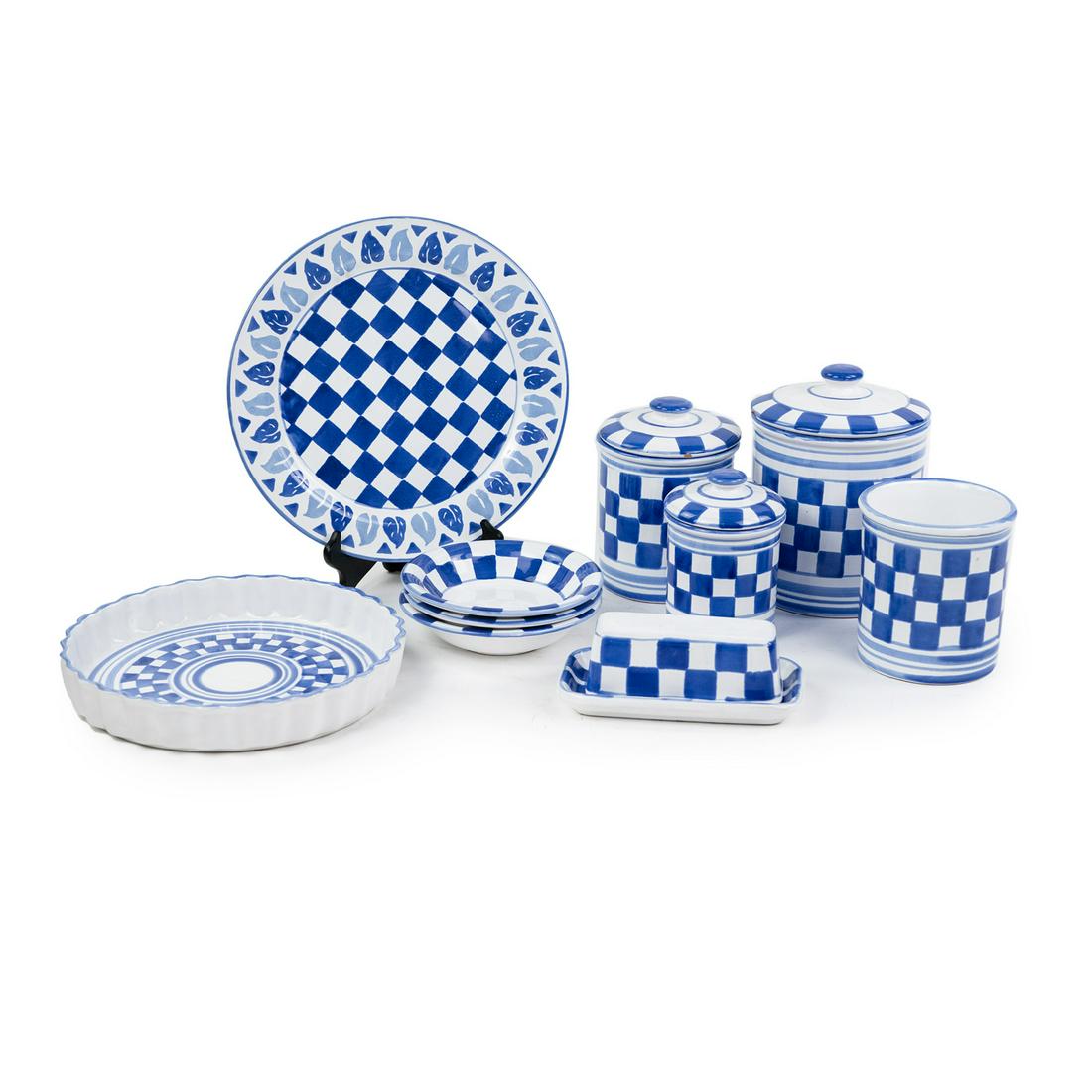 9) Pcs Mesa International Handcrafted Bakeware (#0354) on Dec 03