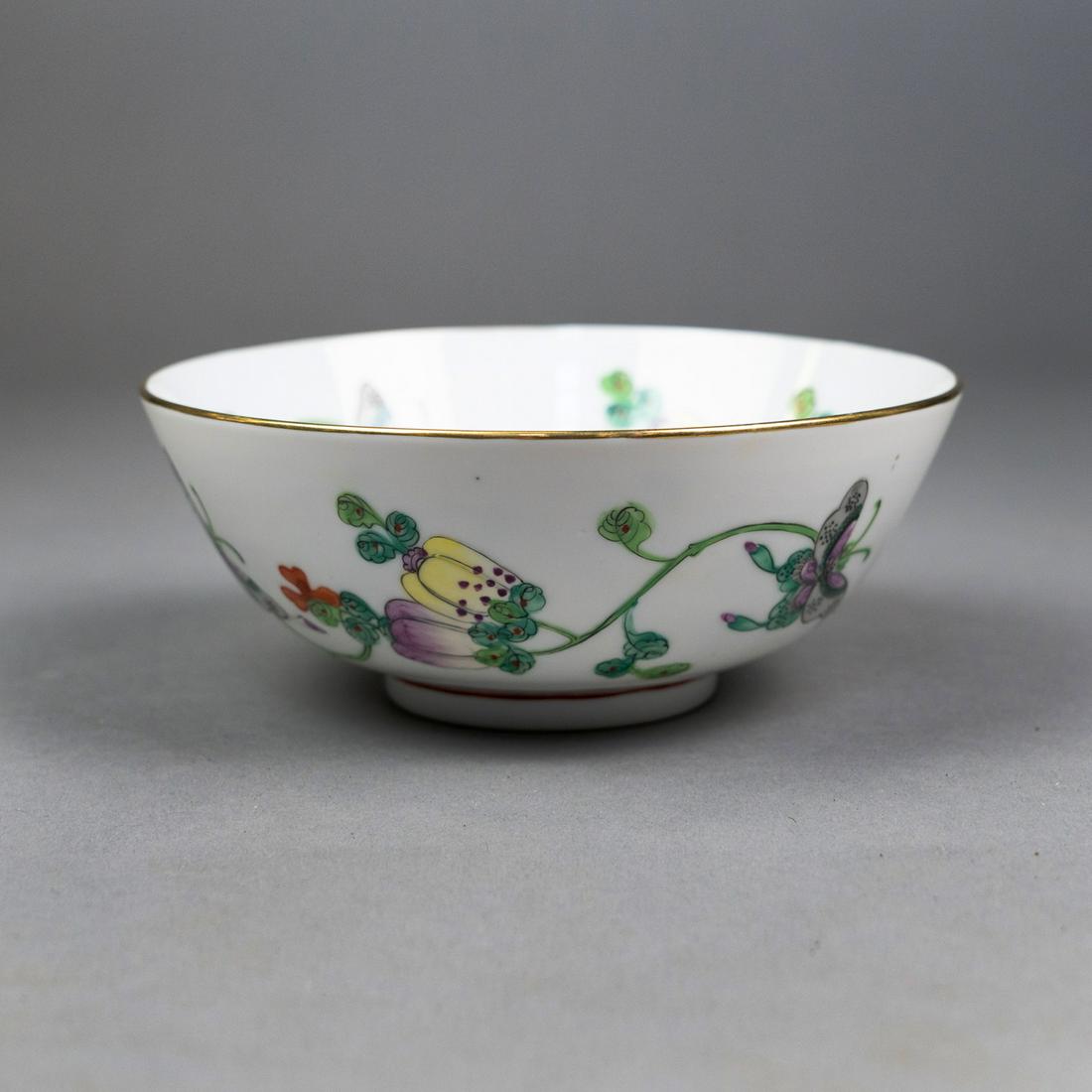 Japanese Porcelain Ware Floral and Butterfly Bowl (1 of 9)