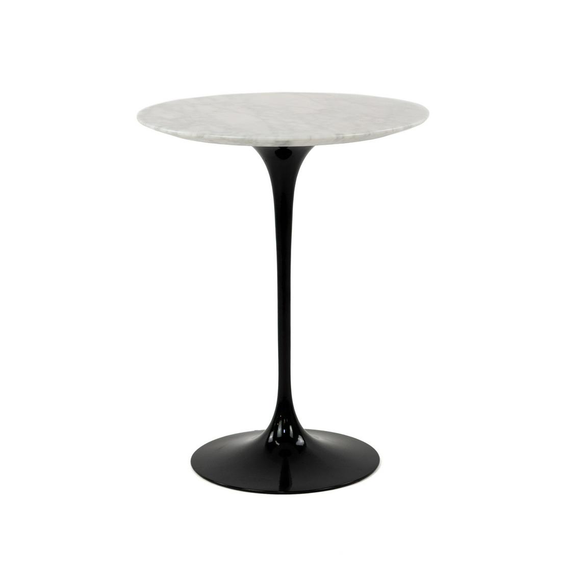 Eero Saarinen for Knoll Round 16" Tulip Side Table (1 of 12)