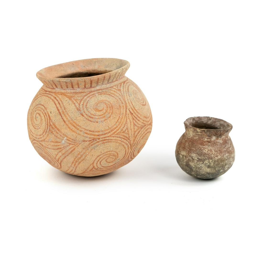 (2) Mindanao Davau Cuyun Pottery Clay Pot and Vase (1 of 16)