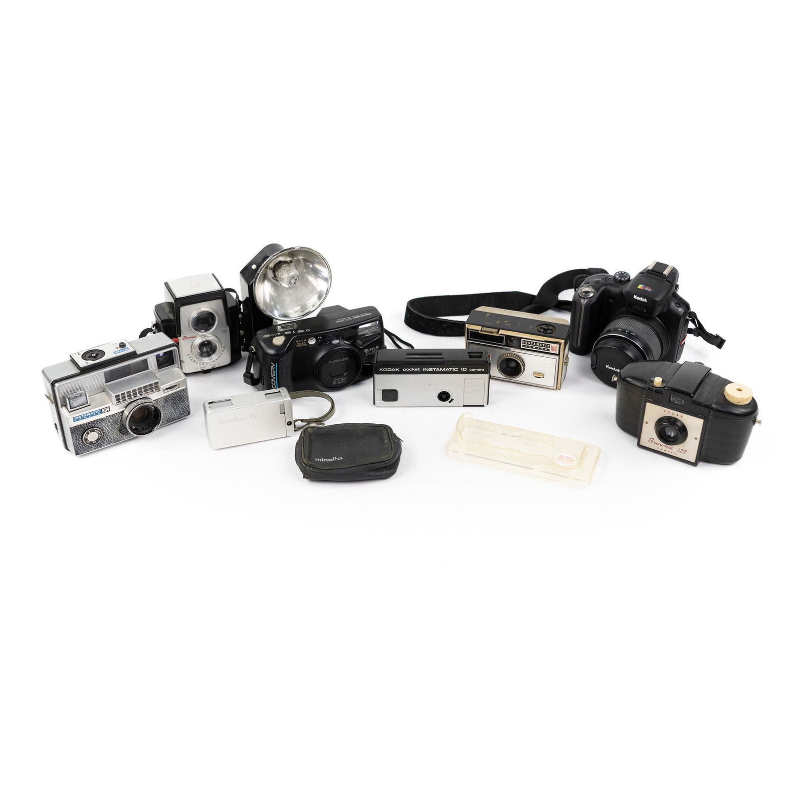 (8) Assorted Vintage Cameras incl Kodak Instamatic 804 (1 of 12)