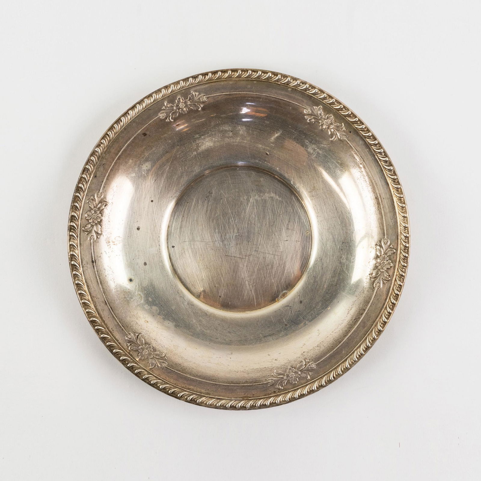 Wallace Sterling Silver Serving Tray (1 of 7)
