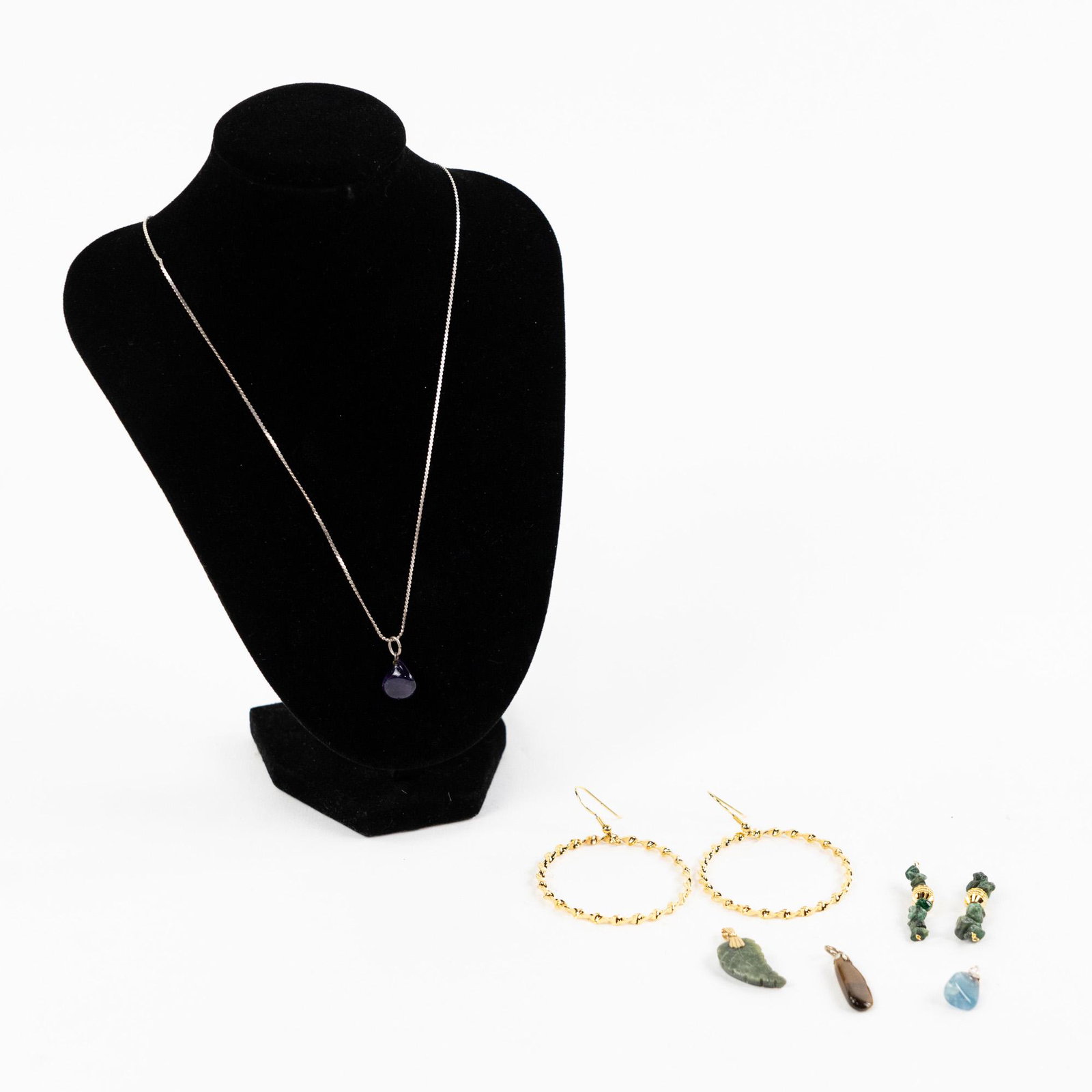 (8) Navajo Jewelry incl Amethyst Necklace (1 of 4)