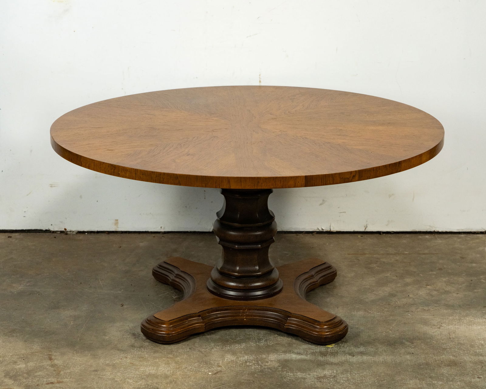 Regency Style Adjustable Round Cherry Pedestal Table (1 of 6)