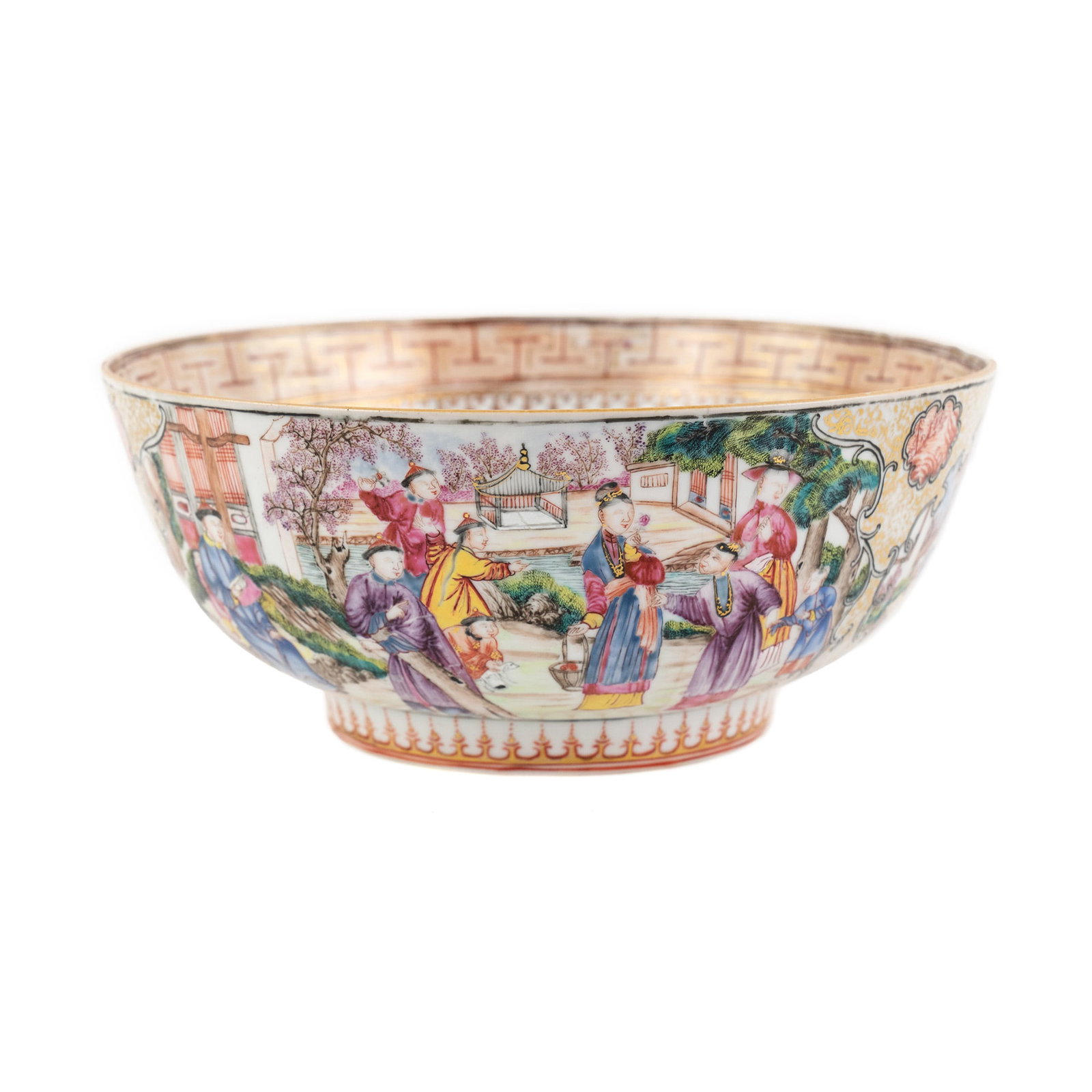Chinese Export Porcelain Mandarin Bowl: A Chinese export Jiaqing period gilt and enamel decorated Mandarin bowl thinly potted having gold spiral scrollwork background around rococo style reserves depicting various Chinese family figural sce