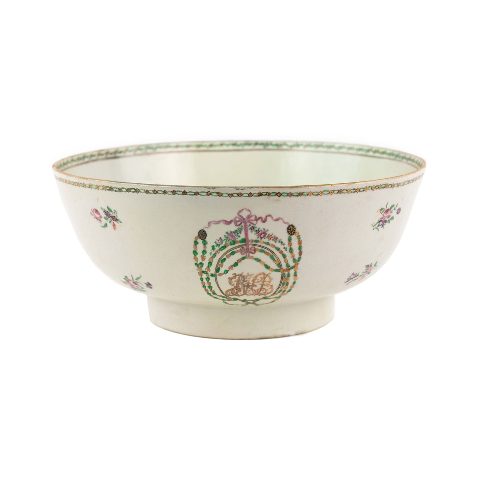 Chinese Export Porcelain Armorial Bowl (1 of 11)