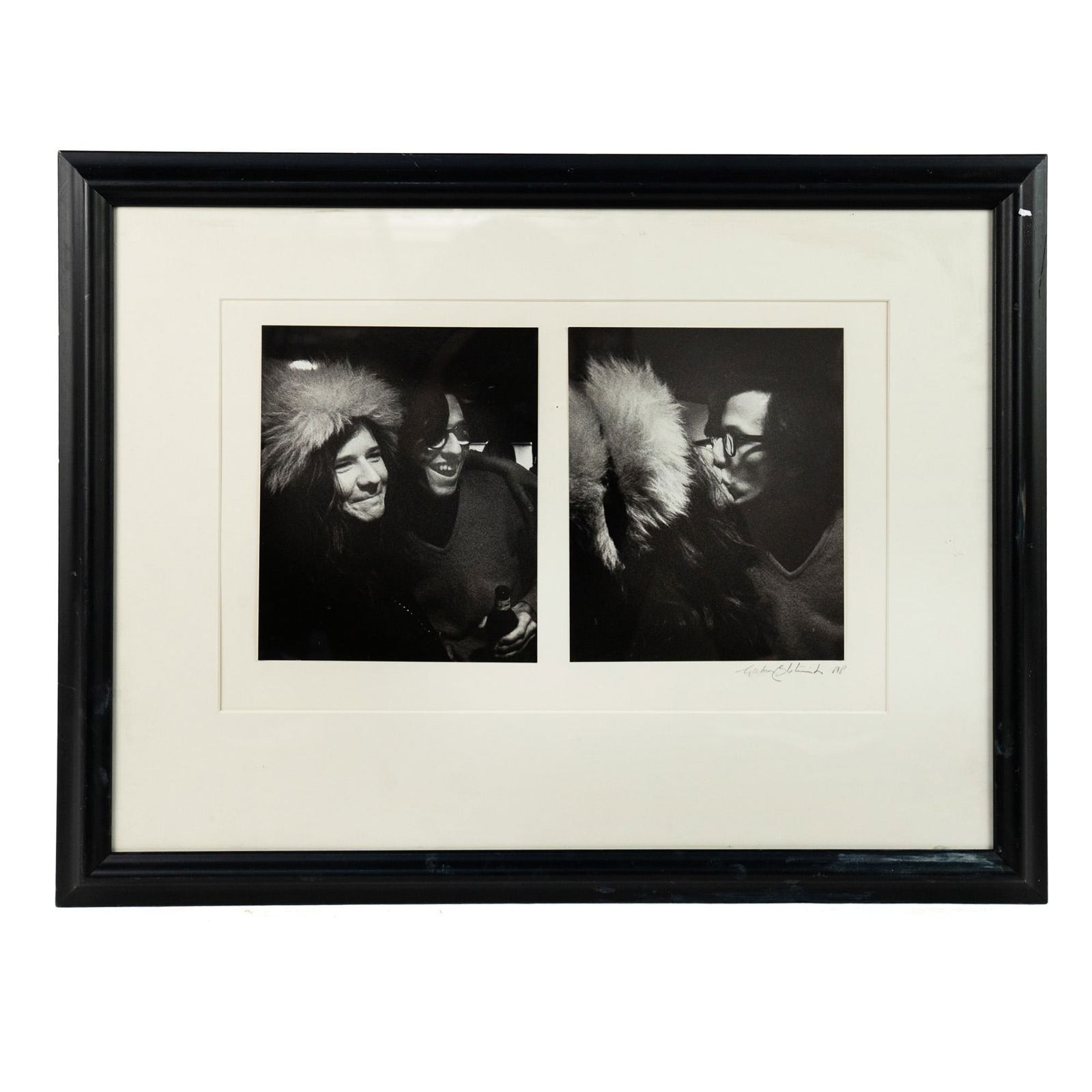 E. Blotnick 'The Kiss of Comix and Blues Rock' AP Photo (1 of 8)