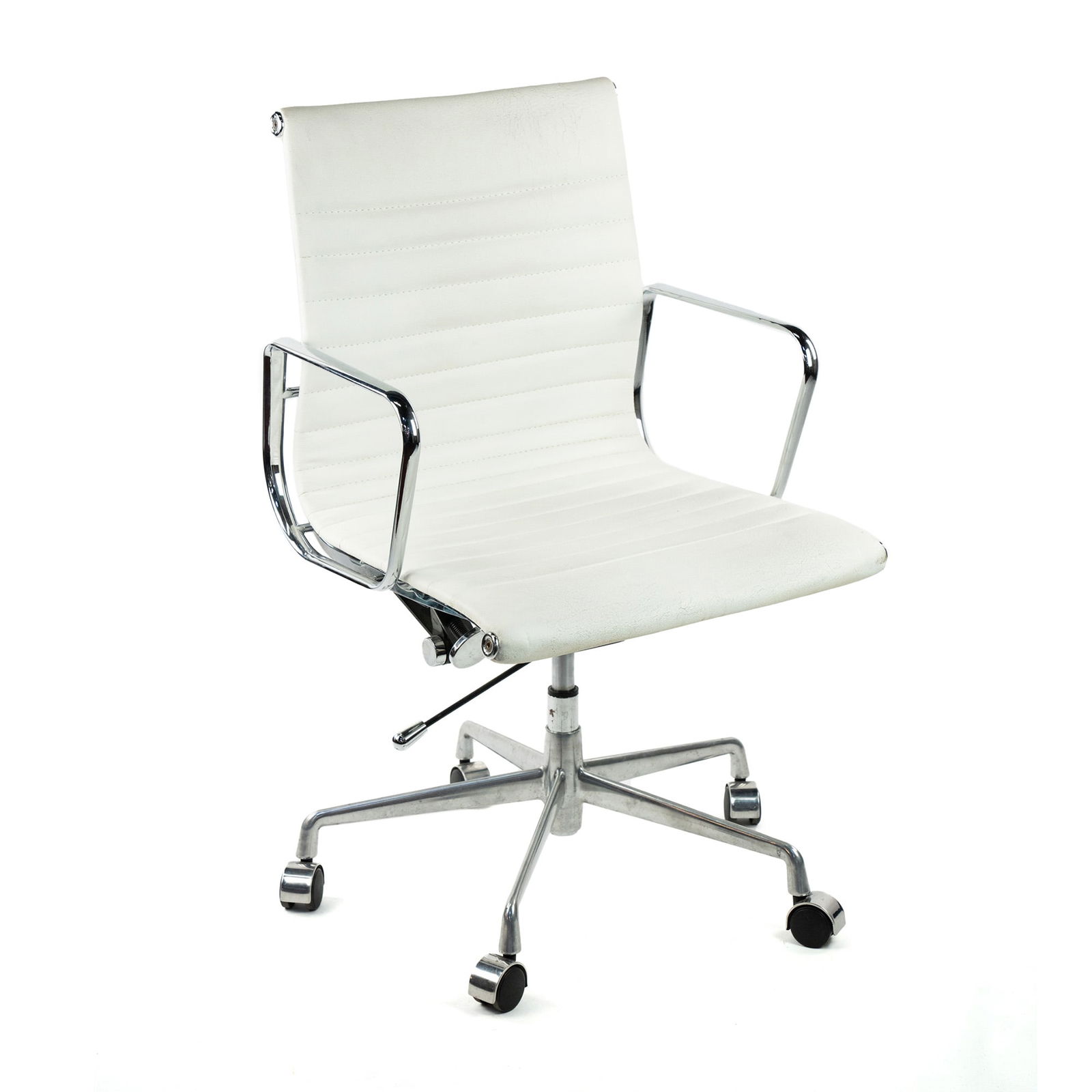 Eames Style White Ribbed Leather Rolling Office Chair (1 of 11)